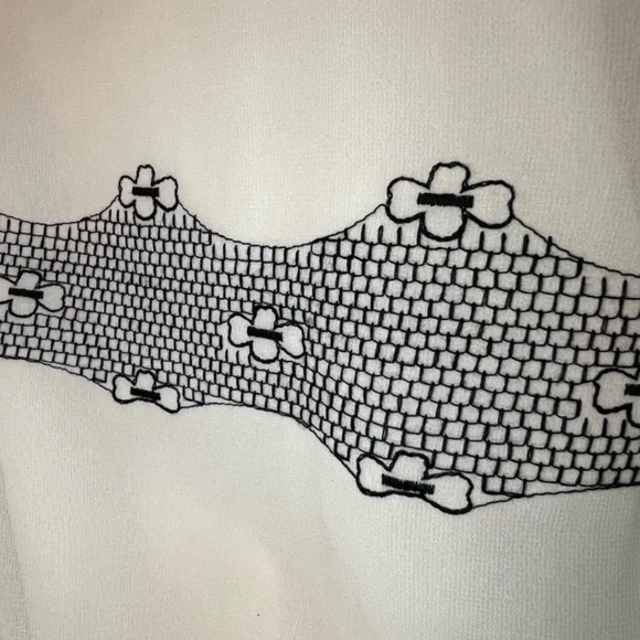 Ann Taylor Embroidered Blouse - Picture 6 of 7